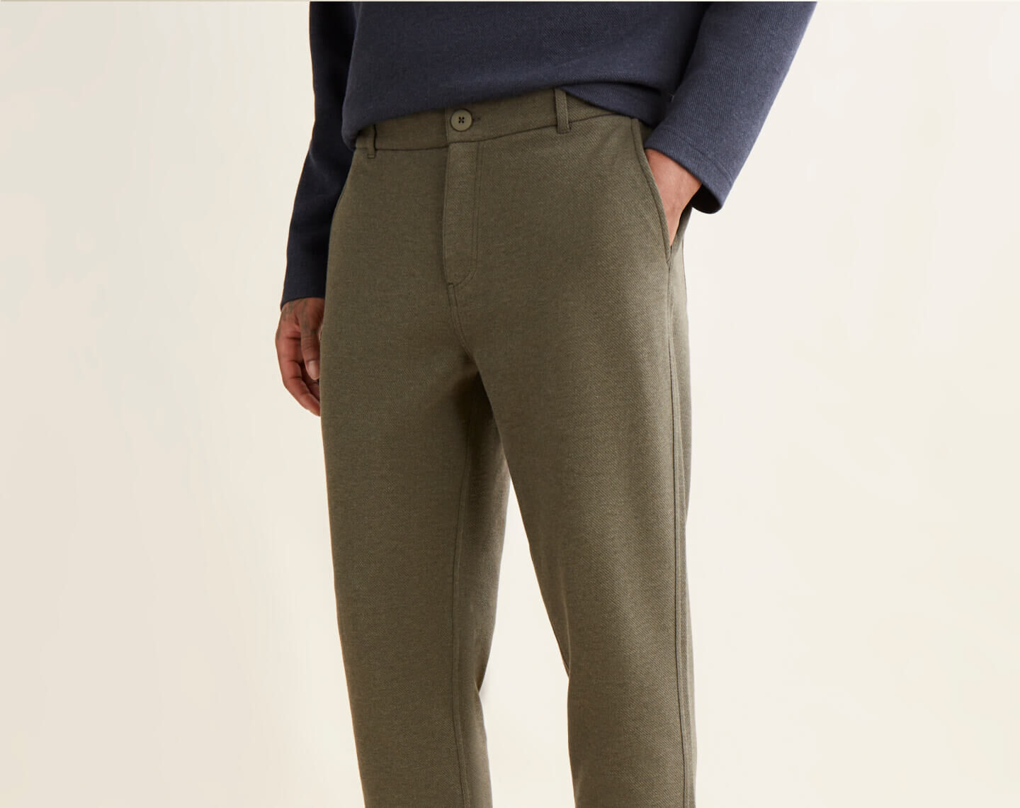 Roots Casual Clothing for Men, Women, and Kids