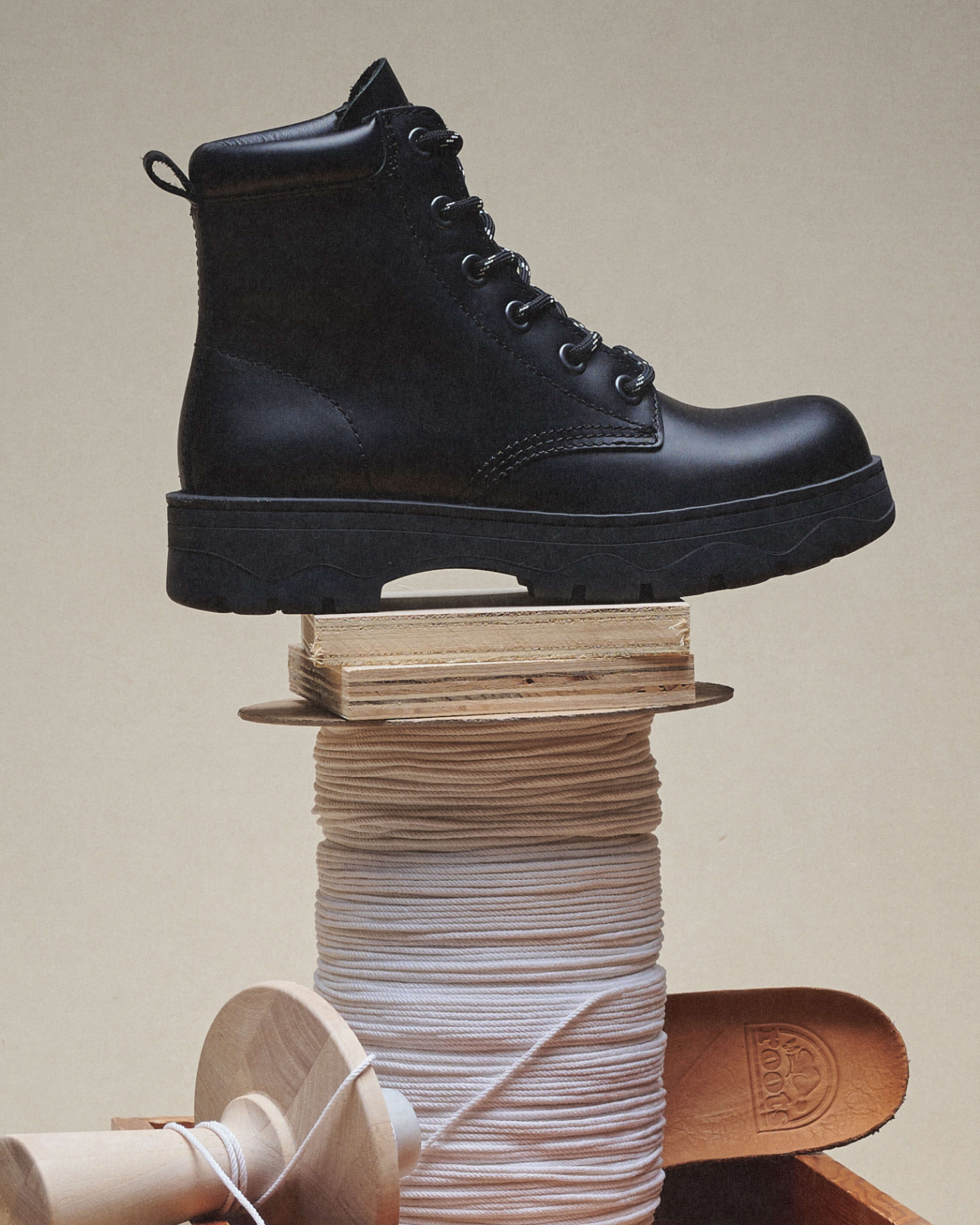 Roots best sale boots womens