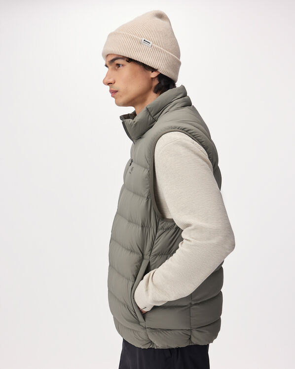 Roots Down Packable Vest
