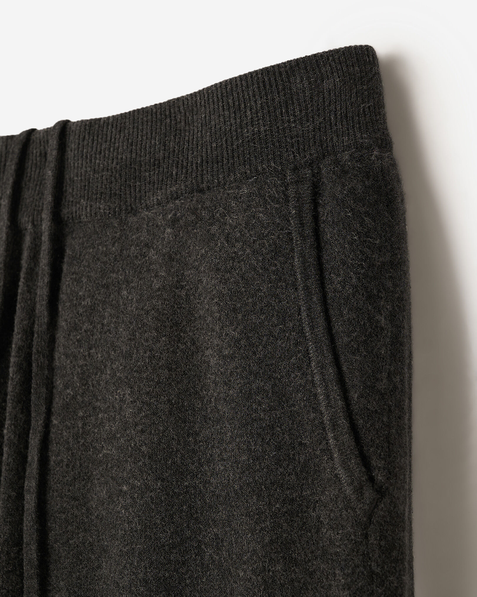 Bowen Kick Flare Pant