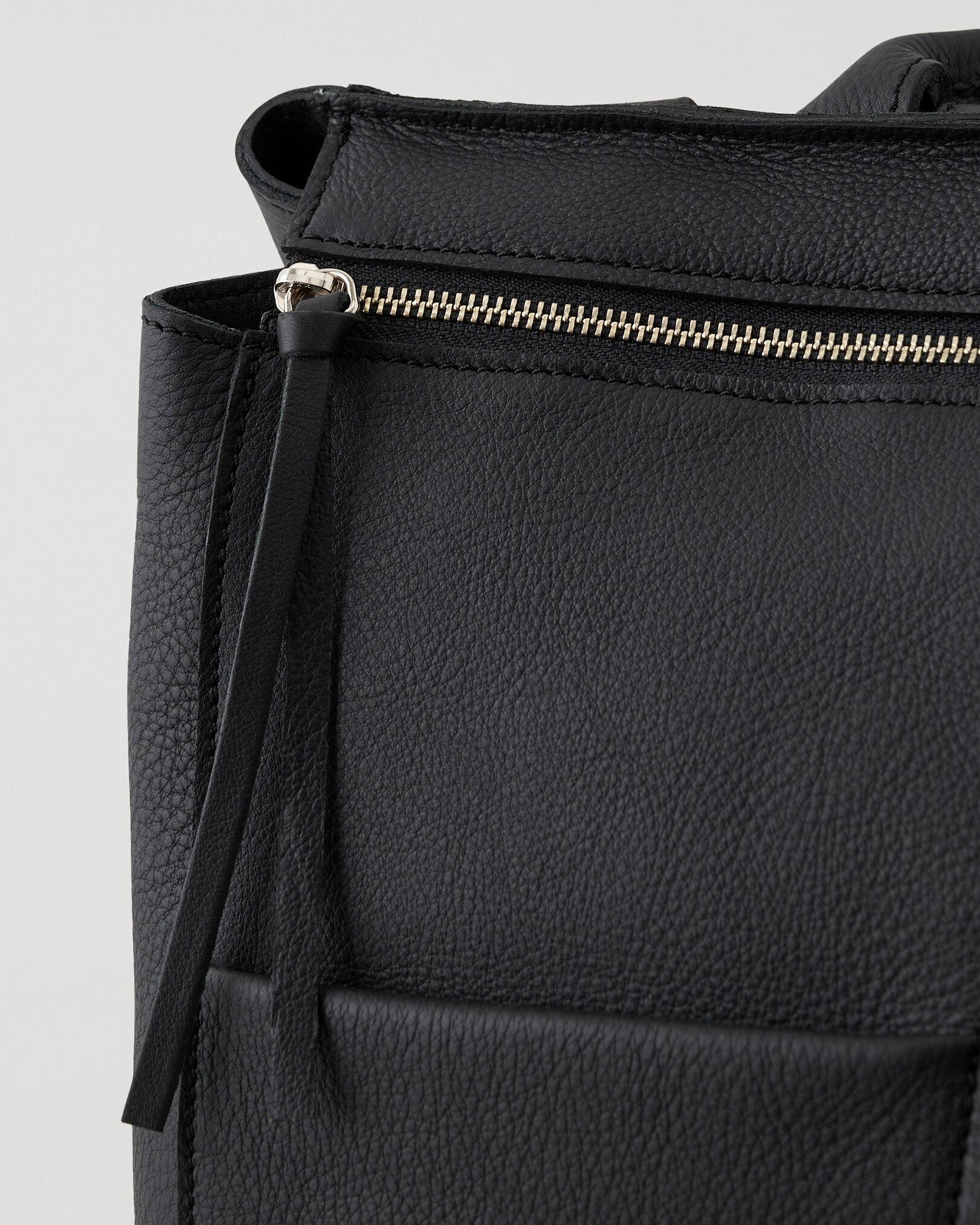 Roots diaper bag online
