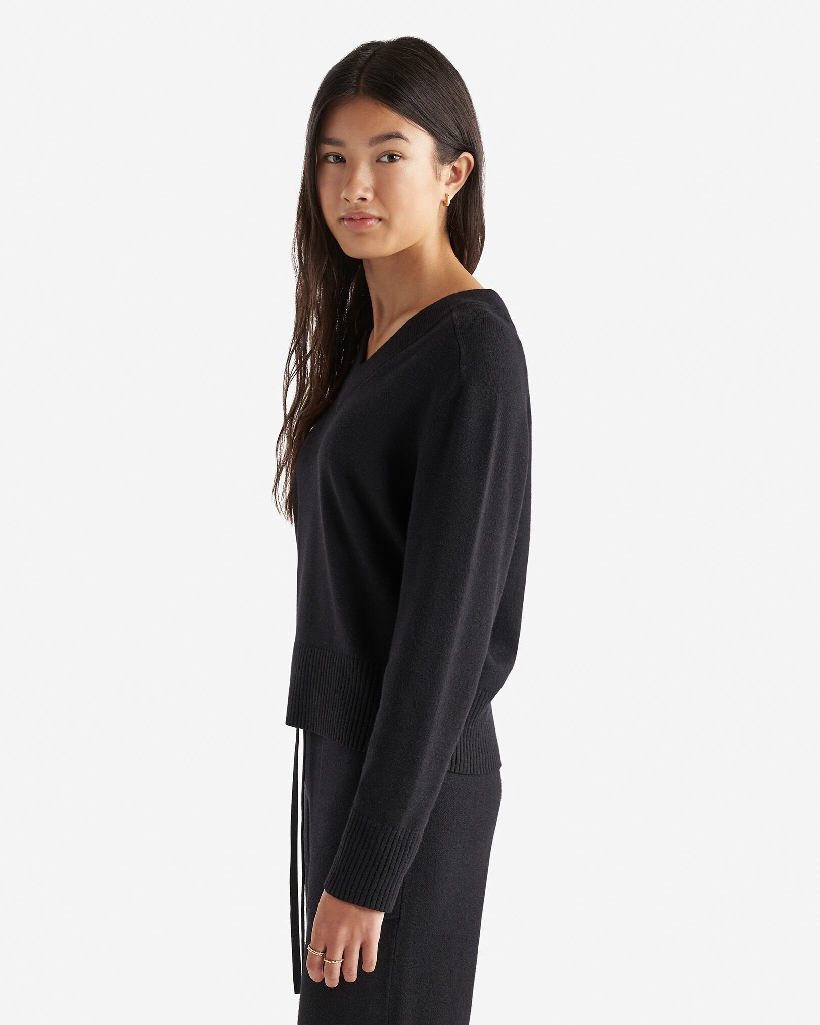 High v neck sweater deals