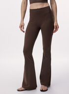 Legging sport &eacute;vas&eacute; en tricot
