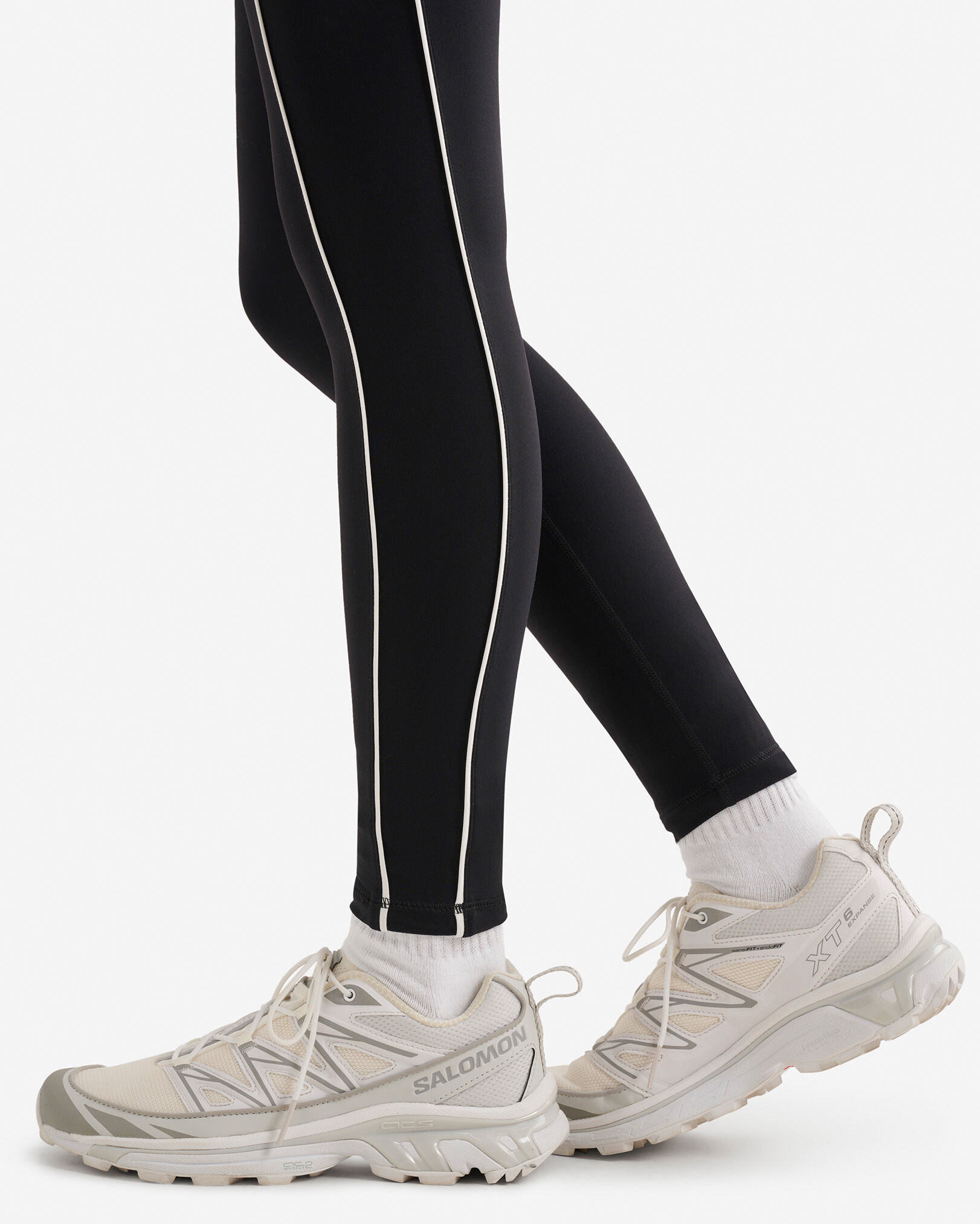 Restore Stretch Piped Legging