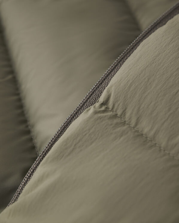 Roots Down Packable Vest