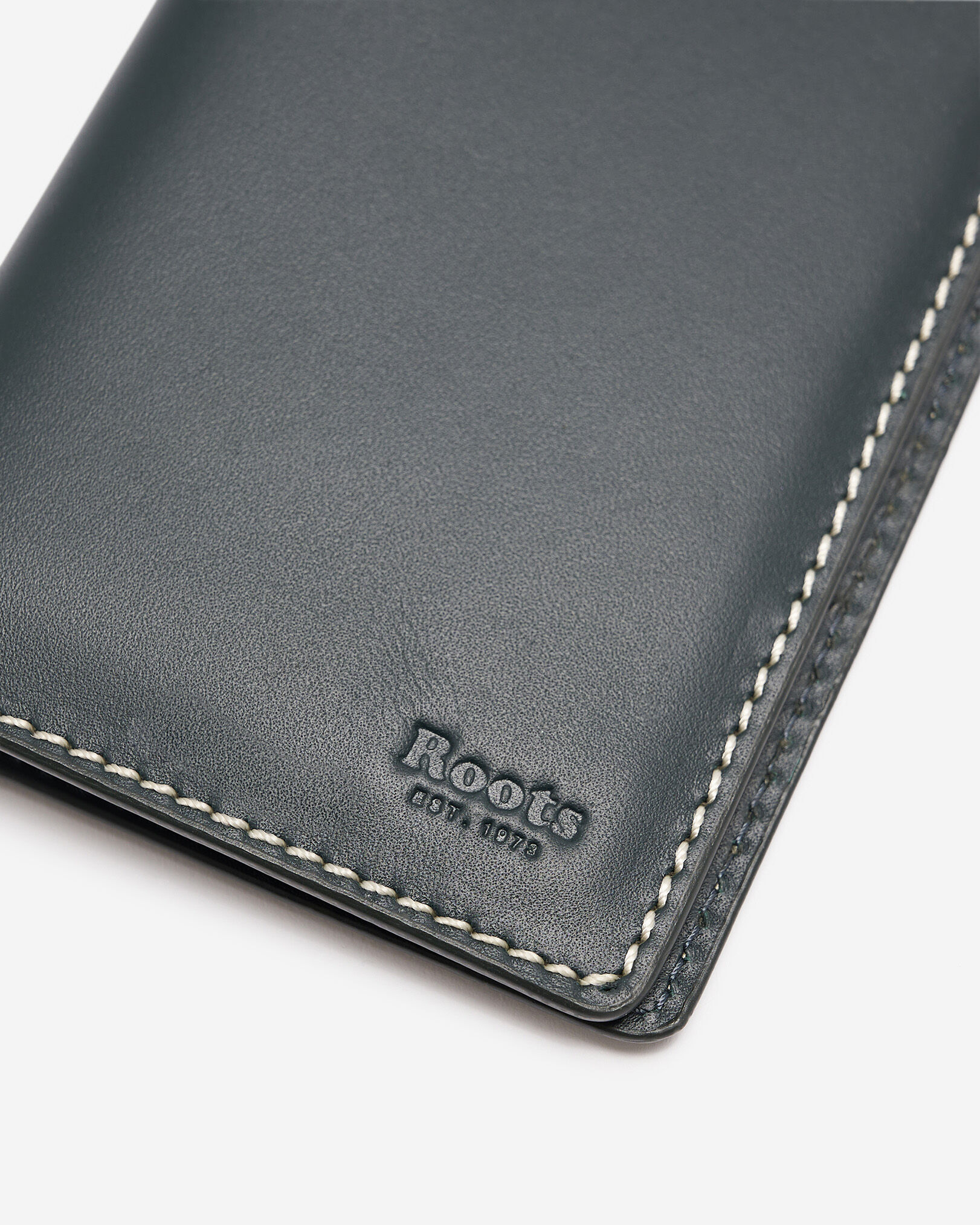 Oxford Passport Holder