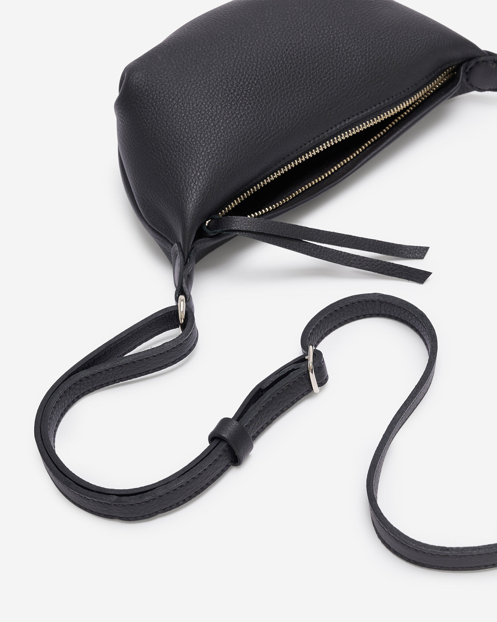 Crescent Bag Cloud