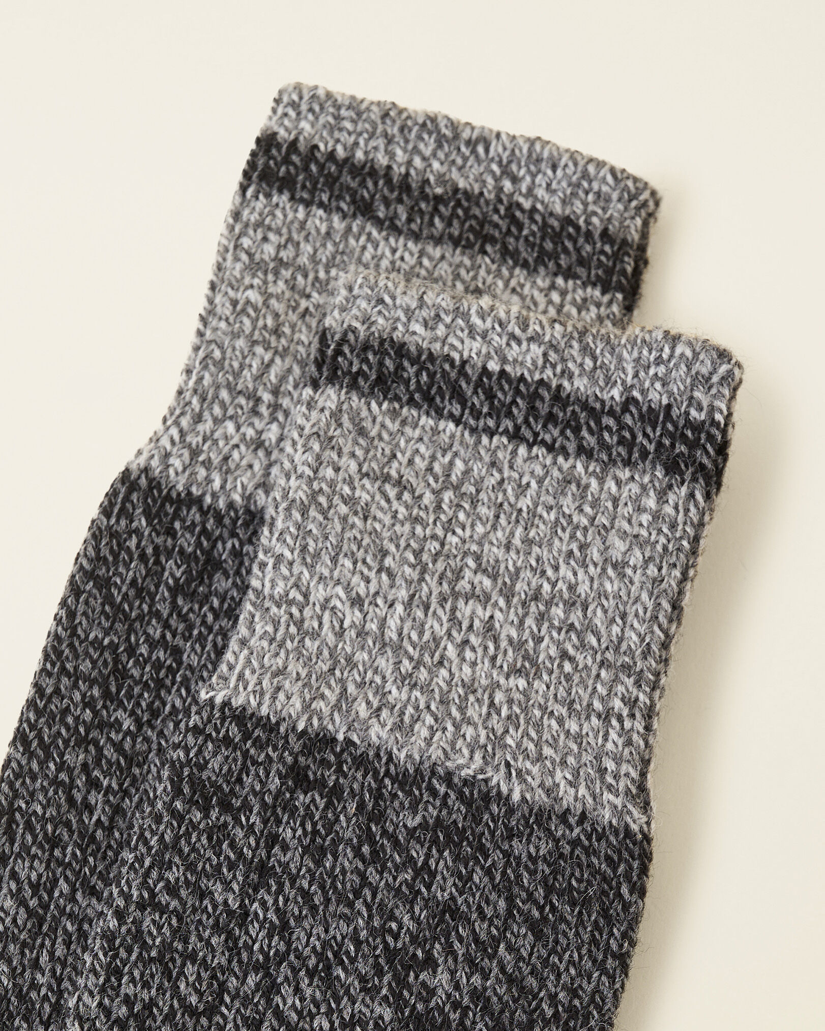 Adult Roots Warm Cabin Pop Sock 2 Pack