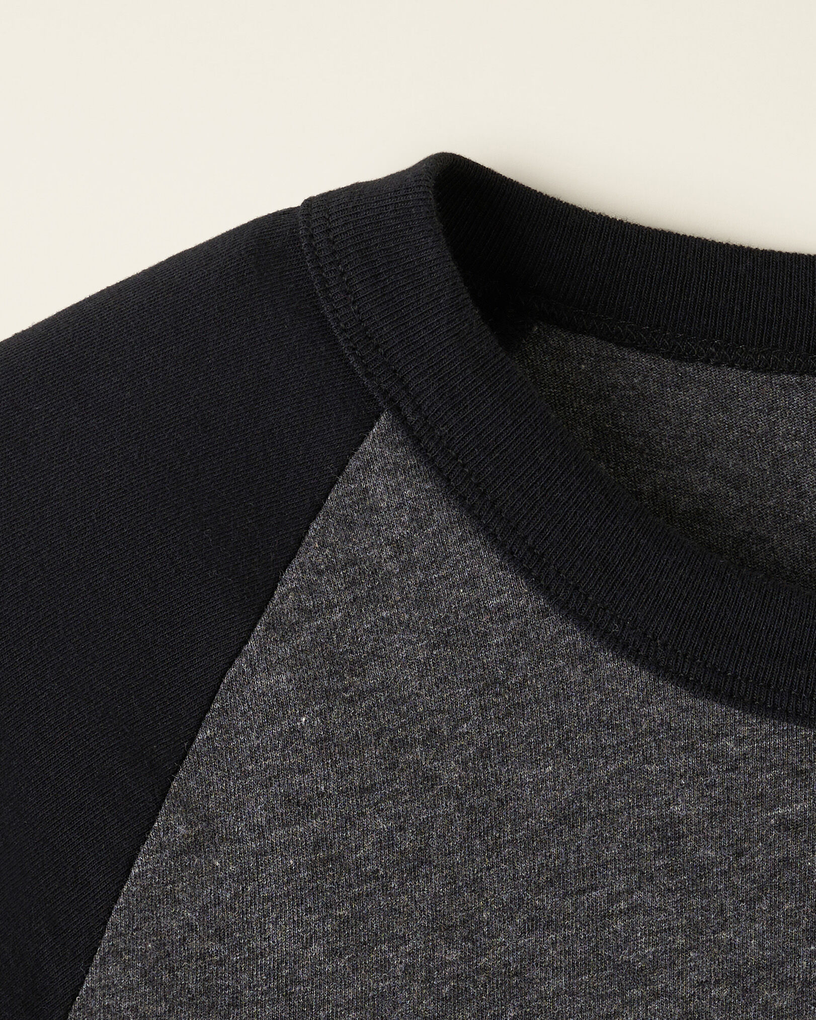 Baseball style sweatshirt 2025
