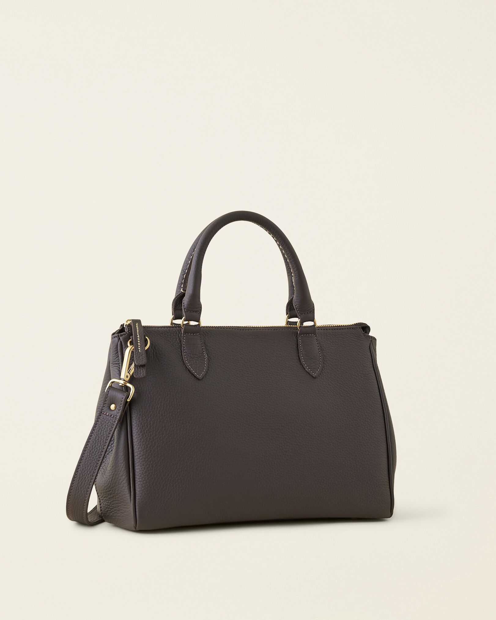 Roots small outlet grace bag