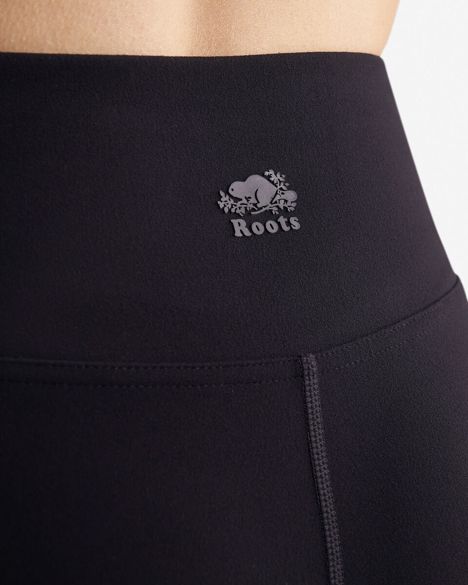 Restore Capri Pocket Legging
