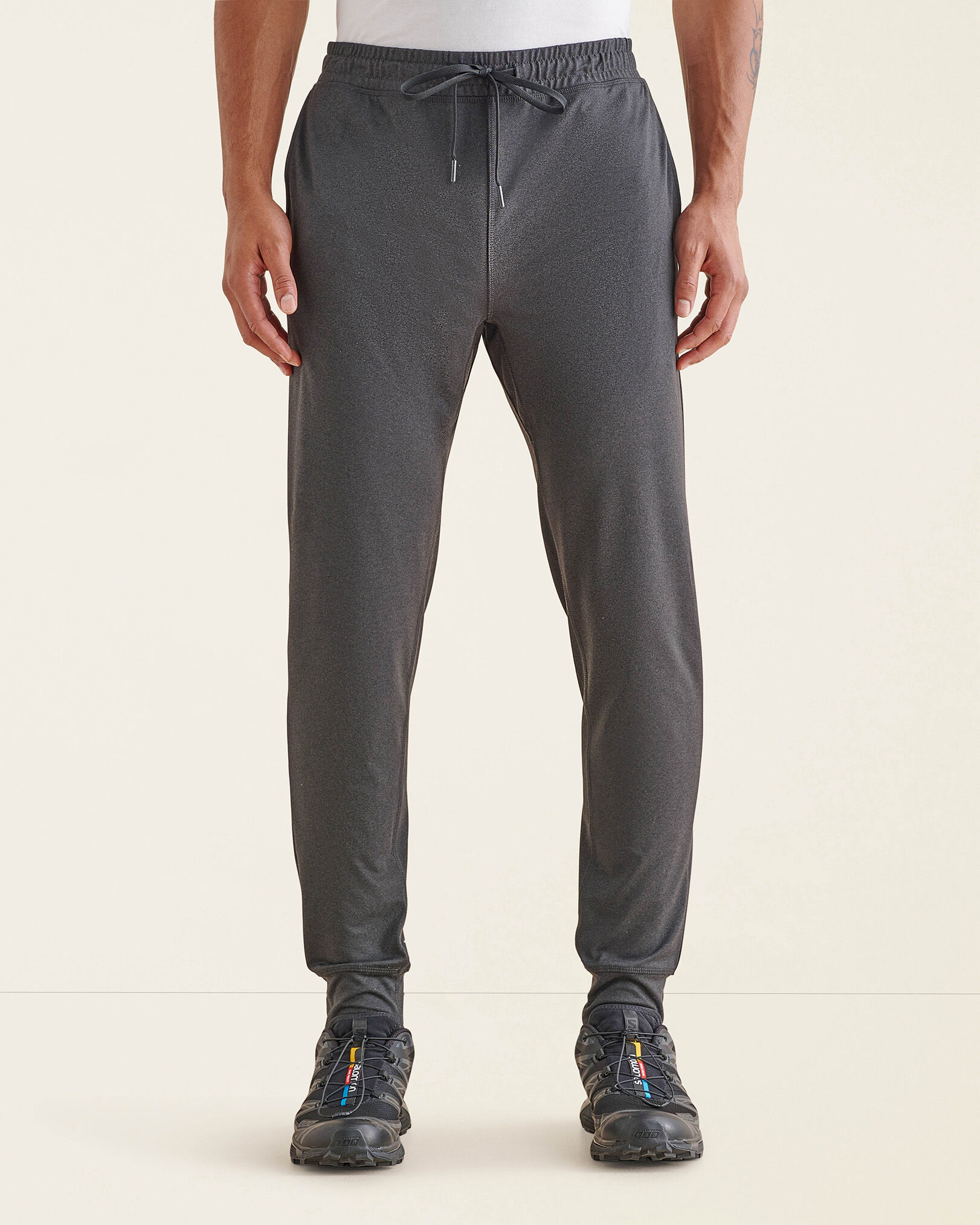 Joggers store near me online