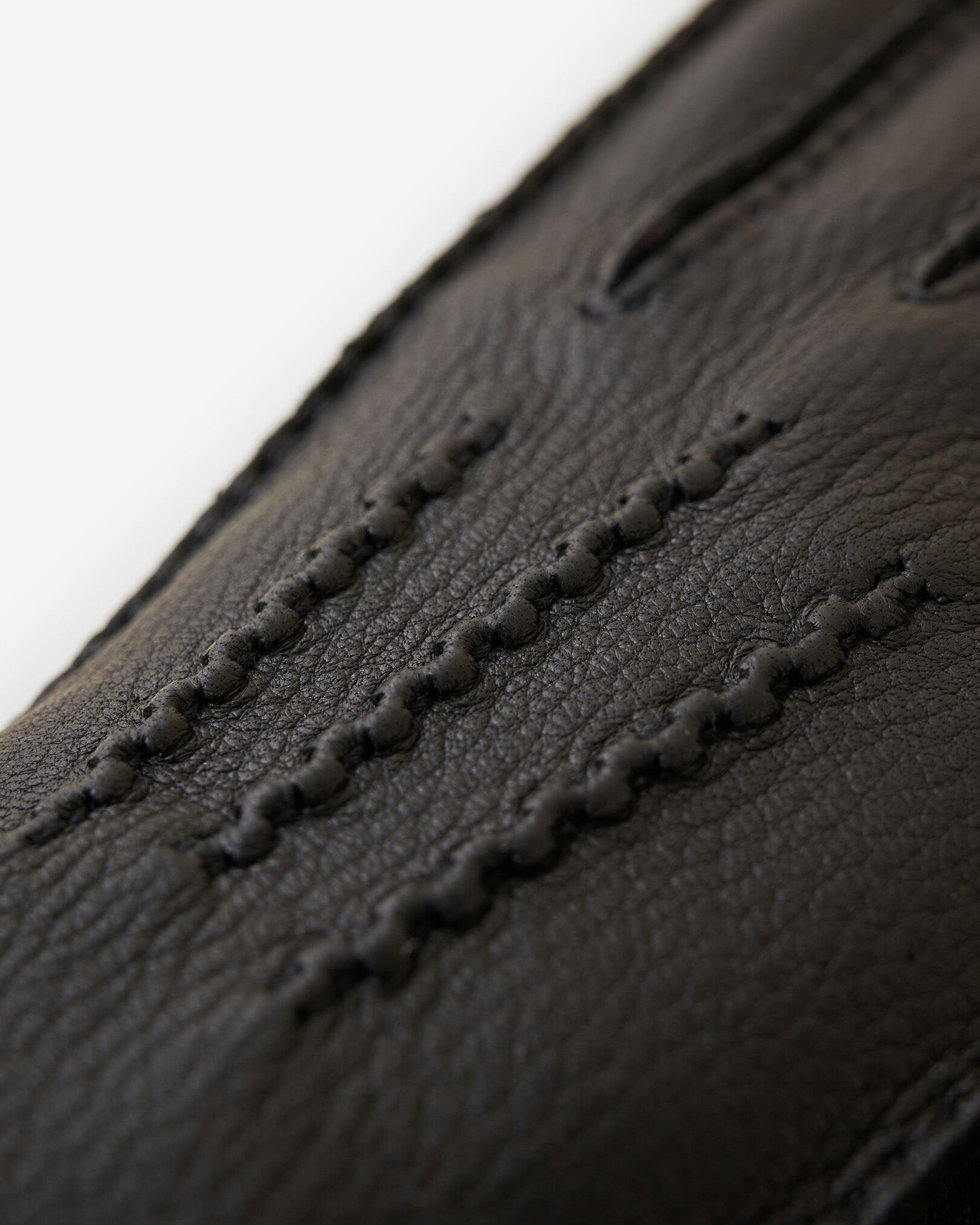 Roots shop mens gloves