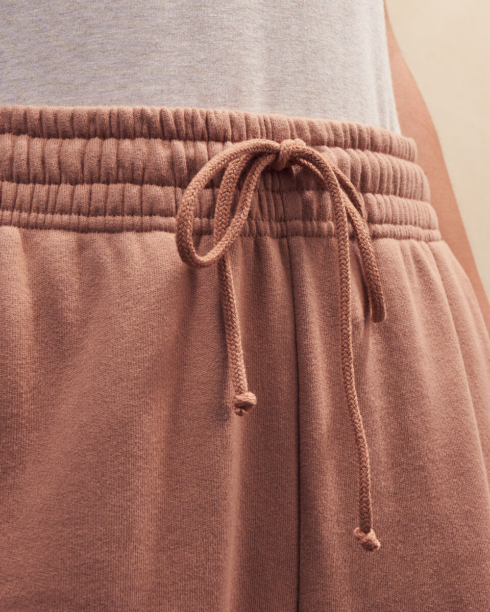 Revolutionnaire By Roots Sweatpant Gender Free