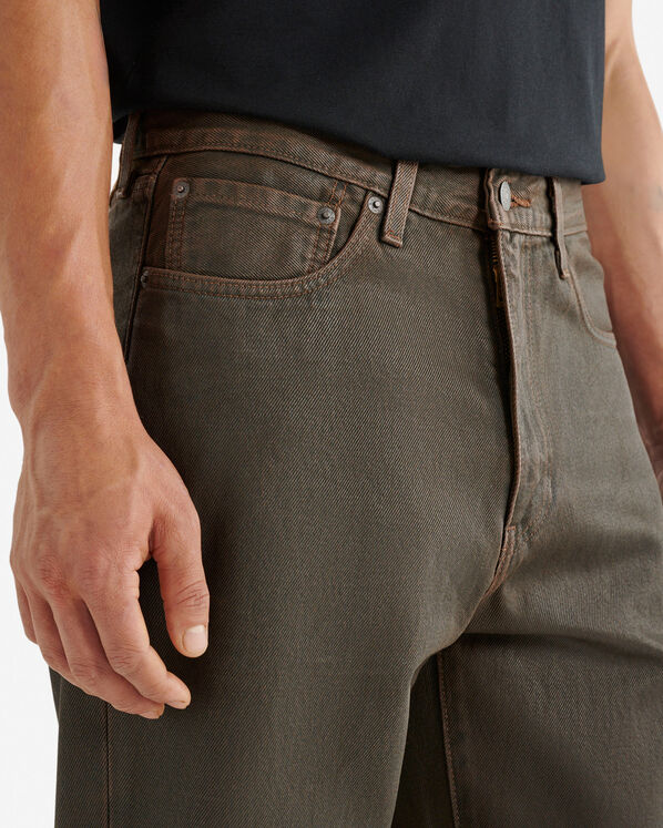 Jean coupe ample jambe droite Levi's 568 pour homme