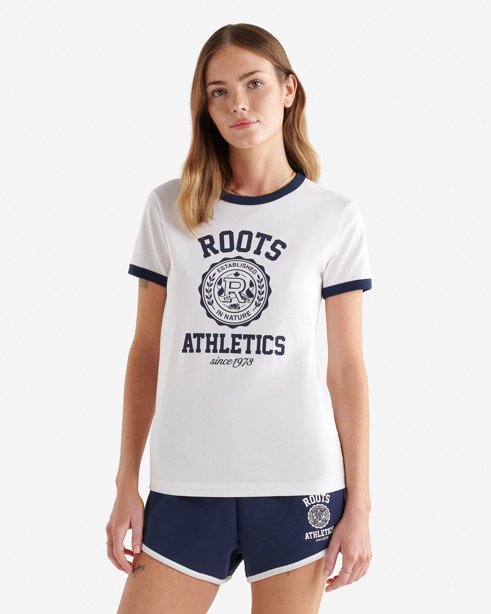 T-shirt classique à bordures contrastantes pour femme