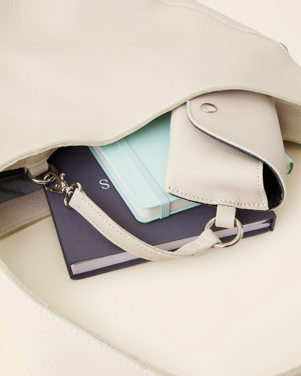 Asymmetrical Bag Cloud