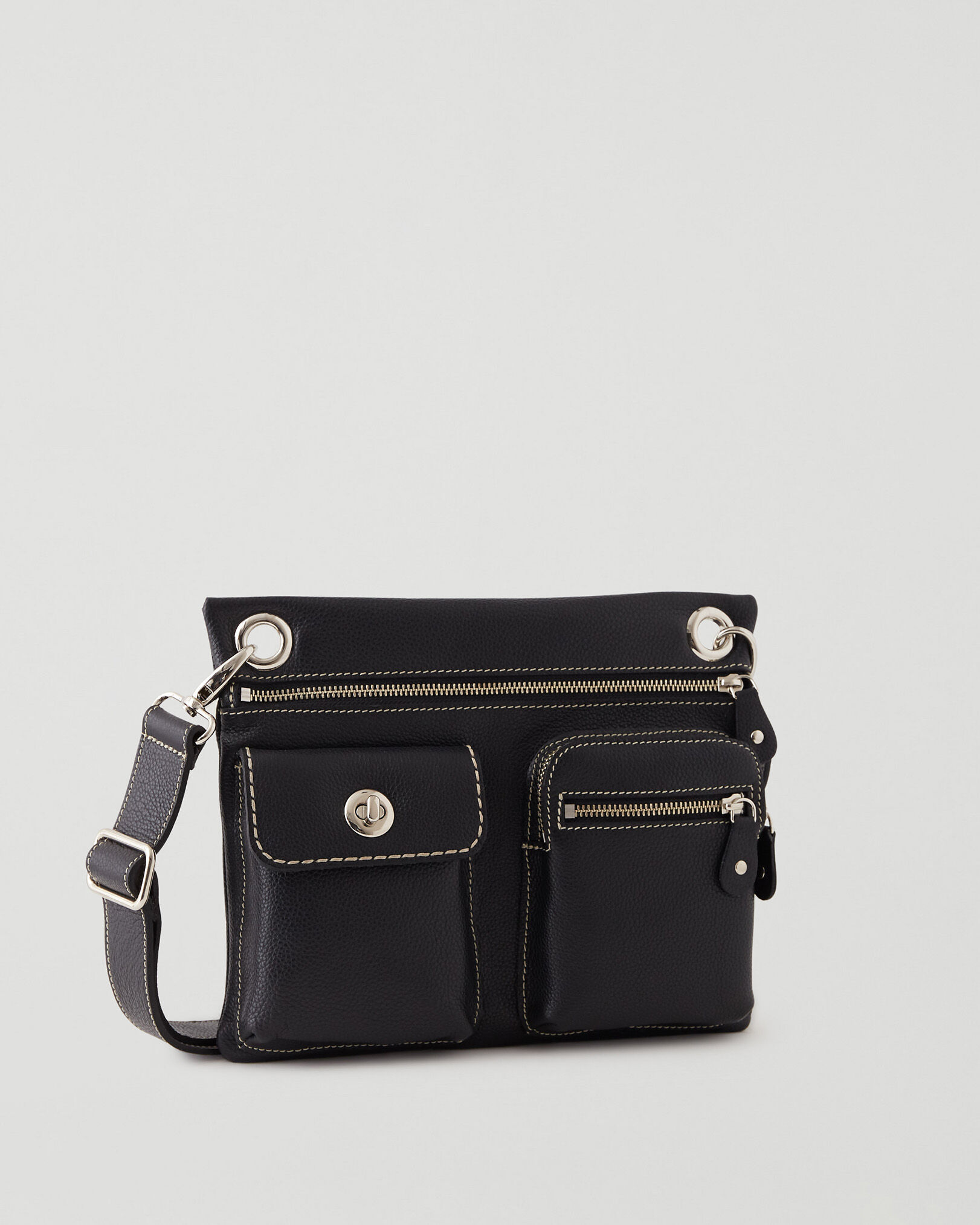 Roots online village bag