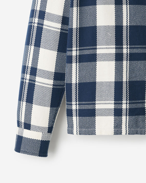 Chemise d&eacute;contract&eacute;e en serg&eacute; Cypress
