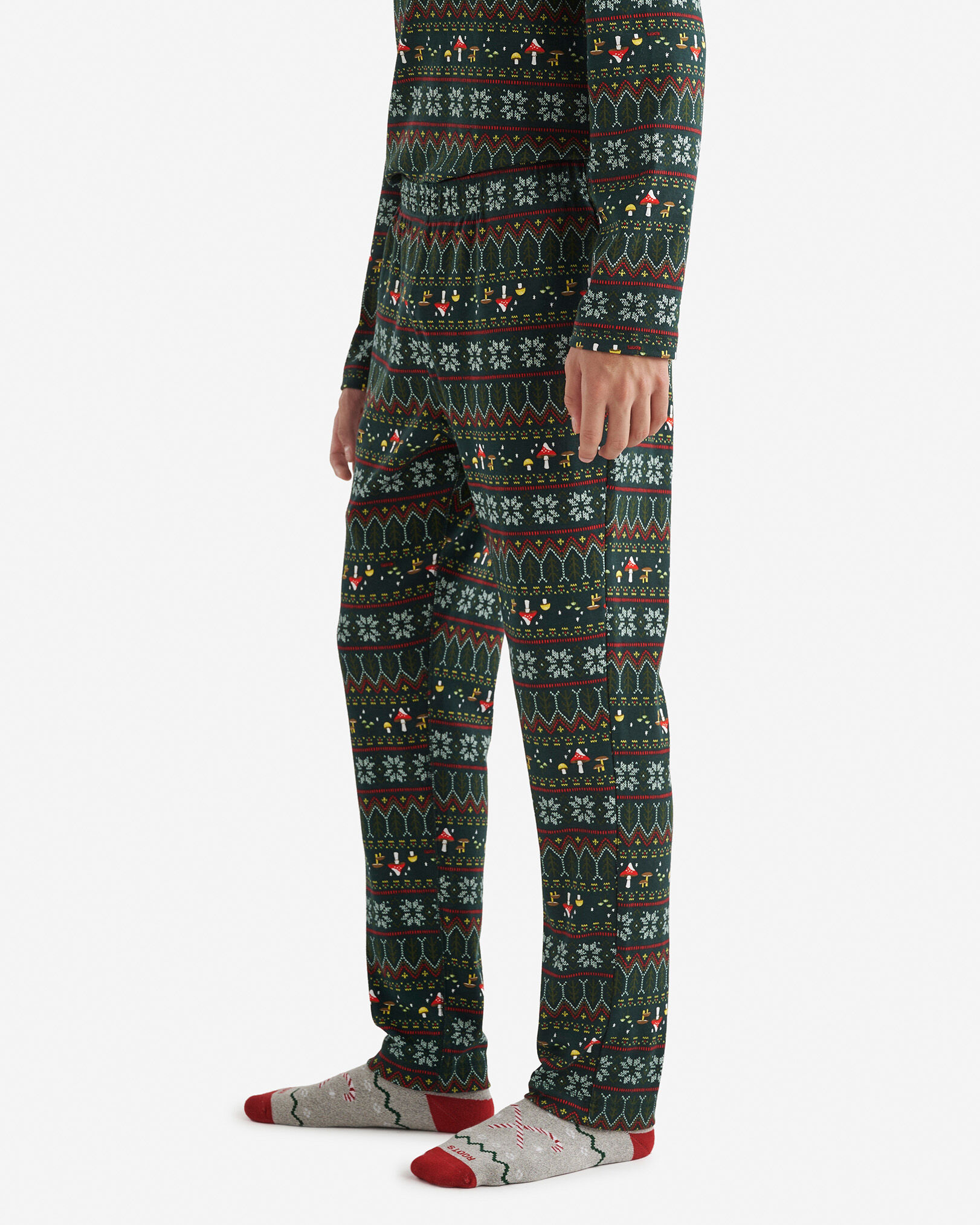 Roots Men s Holiday Pajama Pant in Varsity Green