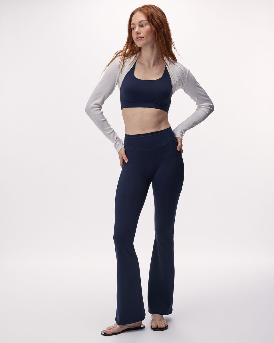 Legging sport &eacute;vas&eacute; en tricot