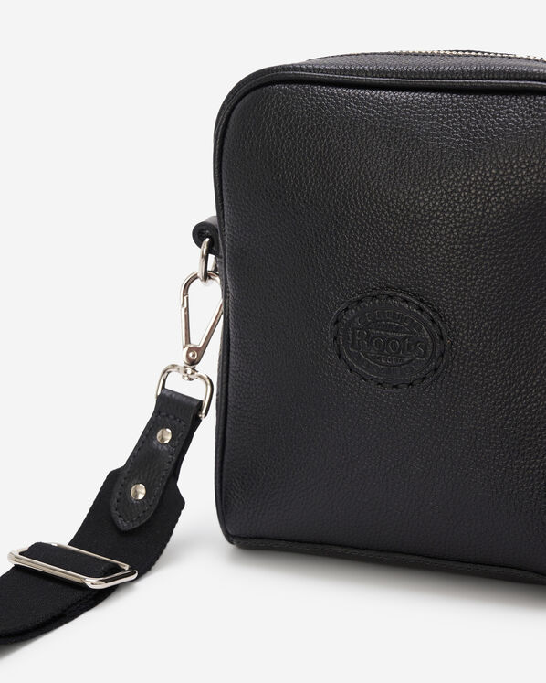 Essential Crossbody Cervino Essential Crossbody Cervino