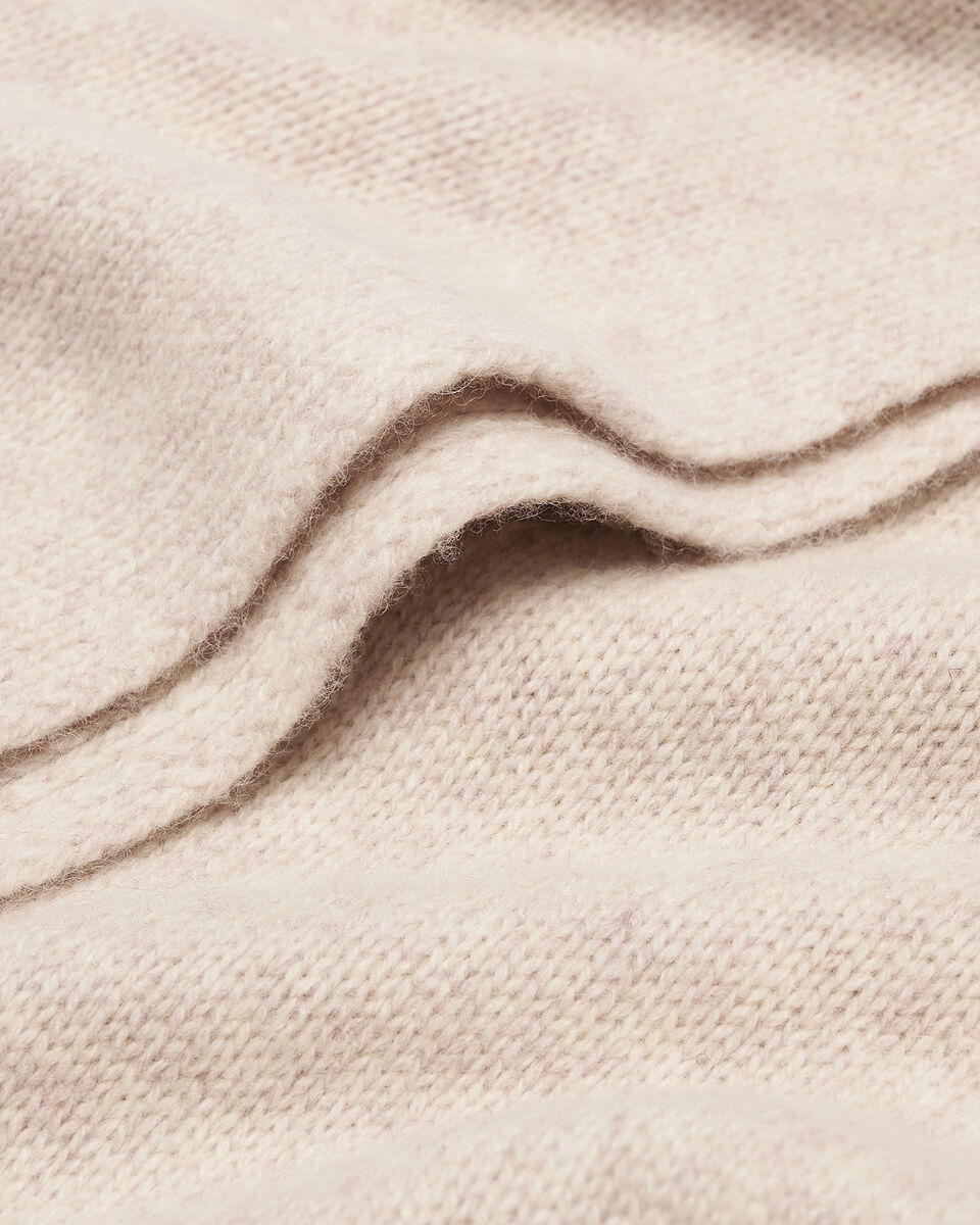 Écharpe à liseré en point de feston