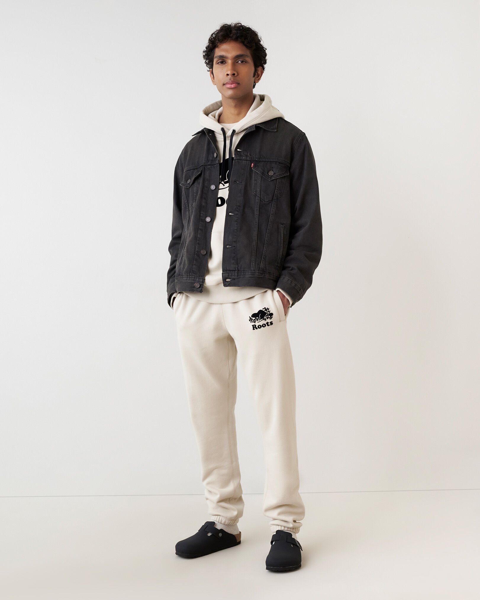 Levi s Vintage Fit Trucker Jackets Outerwear Roots
