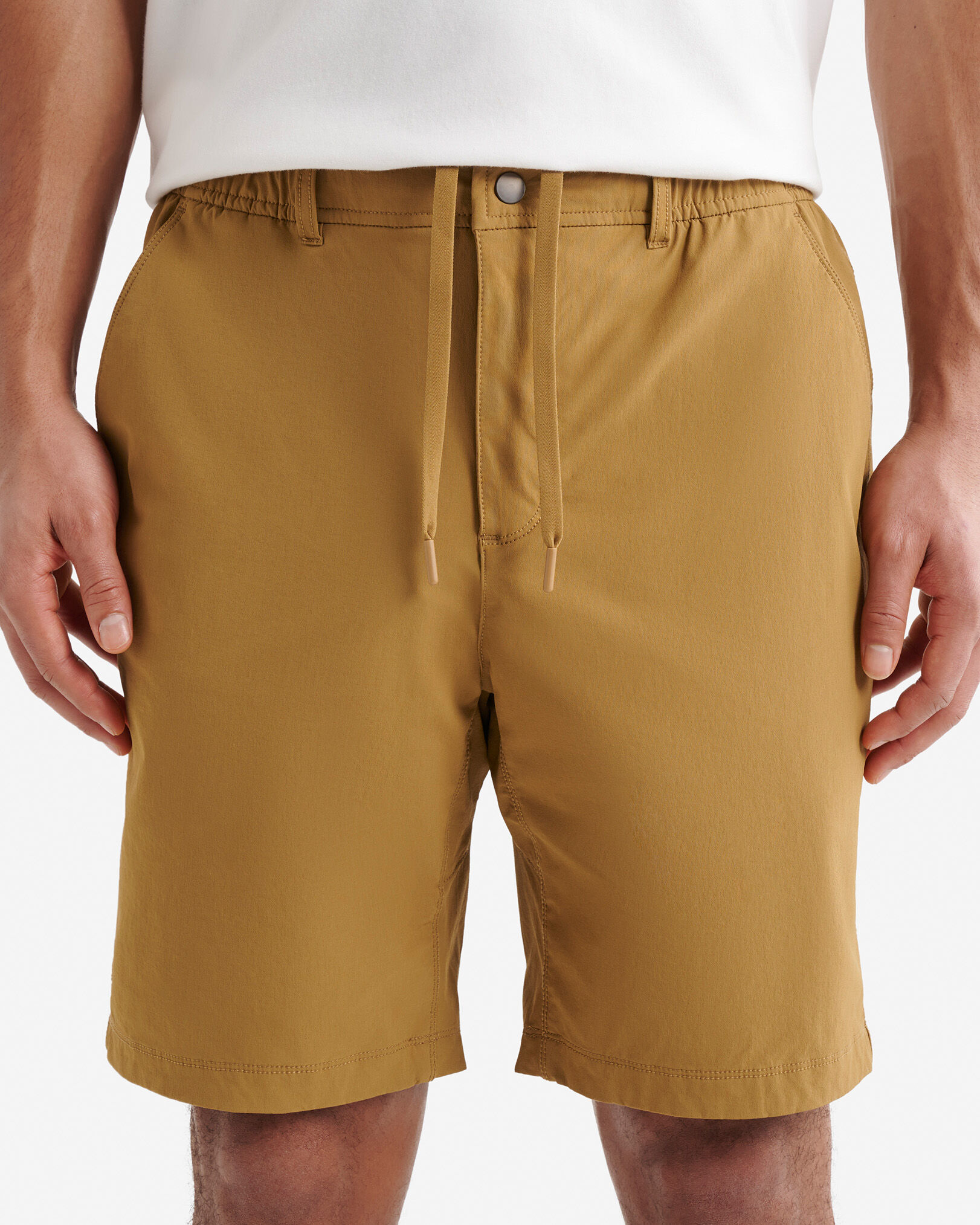 Short en nylon extensible 9 po