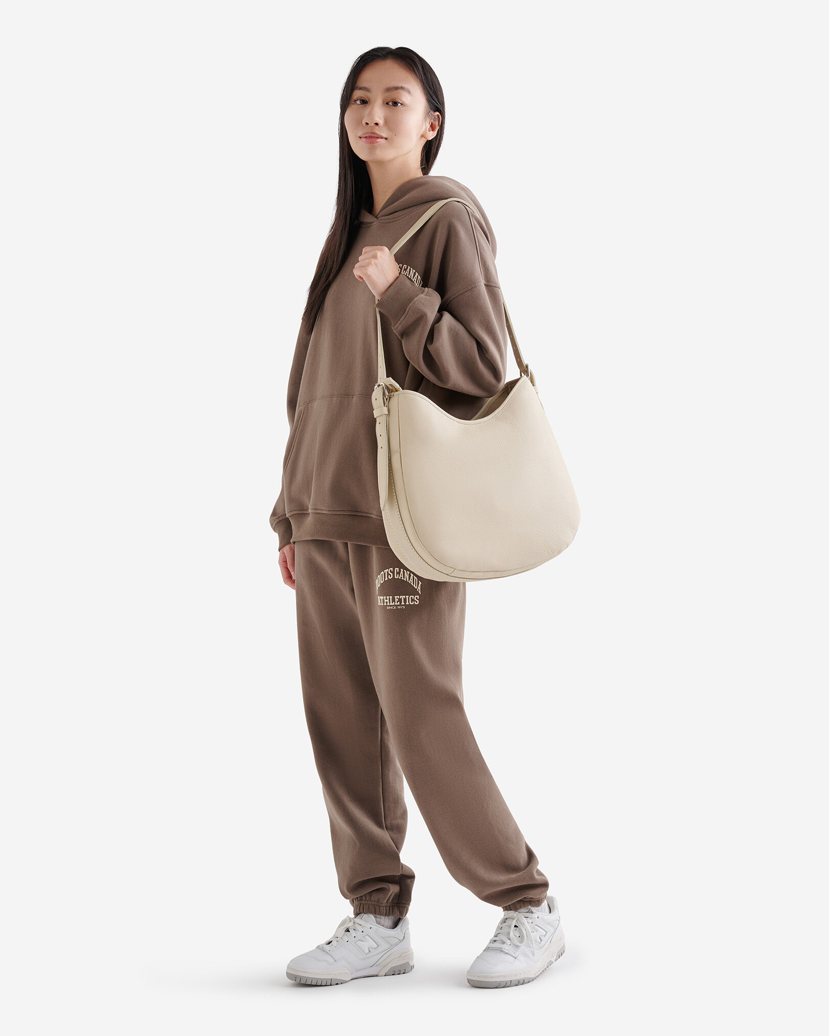 Large handbags canada 2025