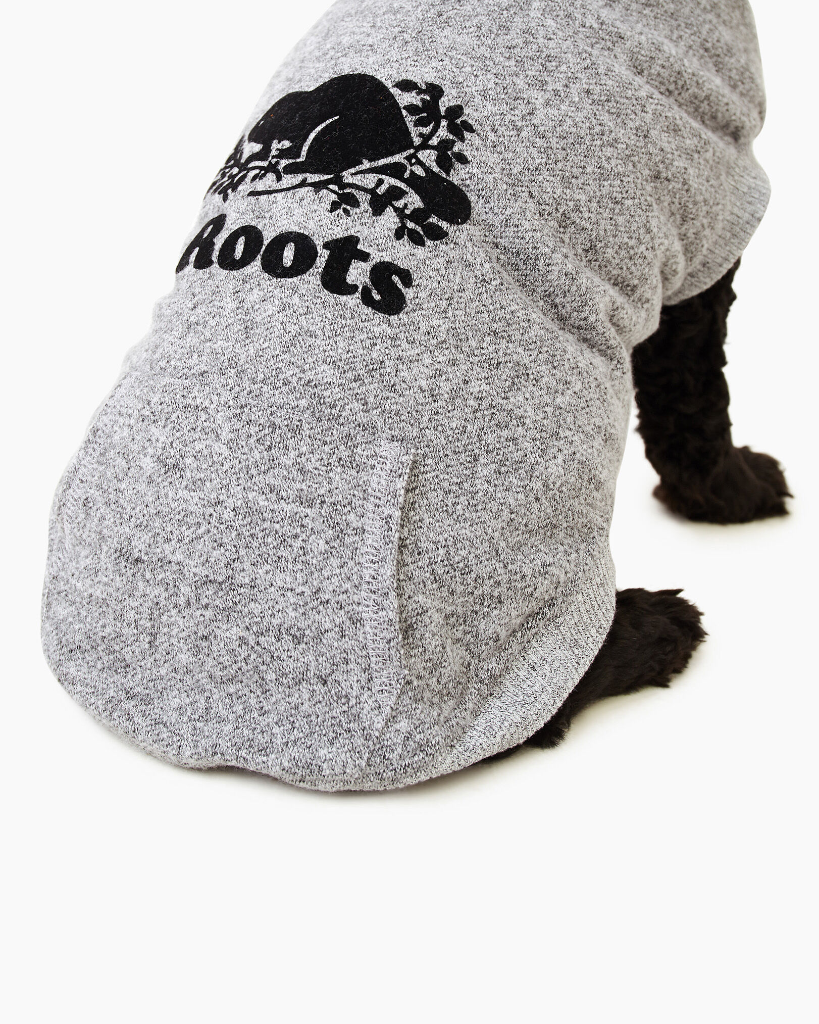 Roots canada dog sweater top
