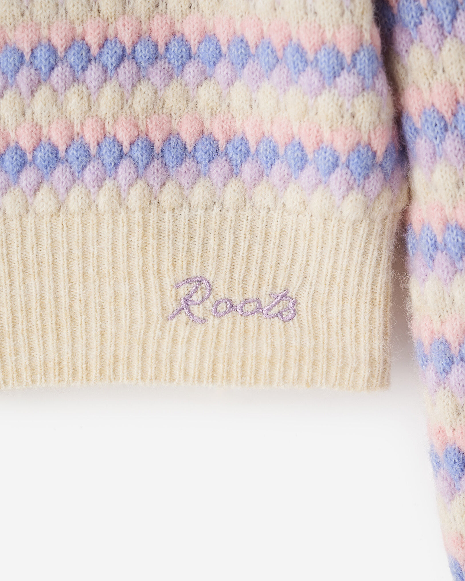 Roots Girl s Apres Ski Crew Neck Sweater Shirt in Pink Multi