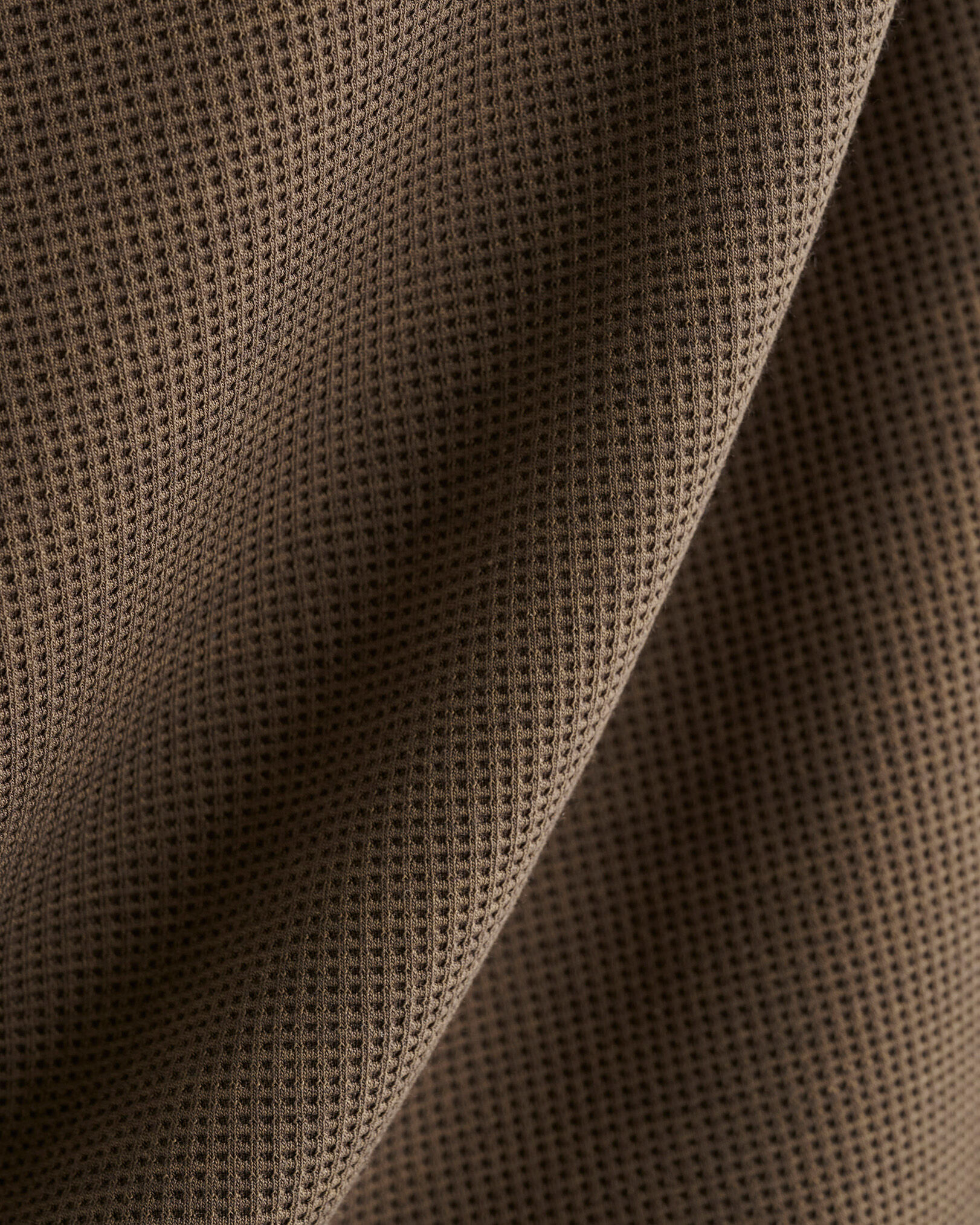 Chandail à capuchon sport