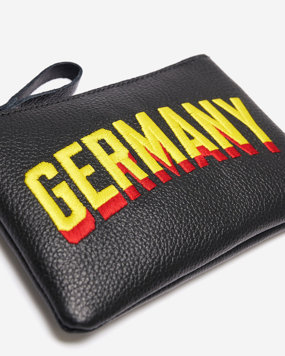 Roots Worldwide Pouch Gemany