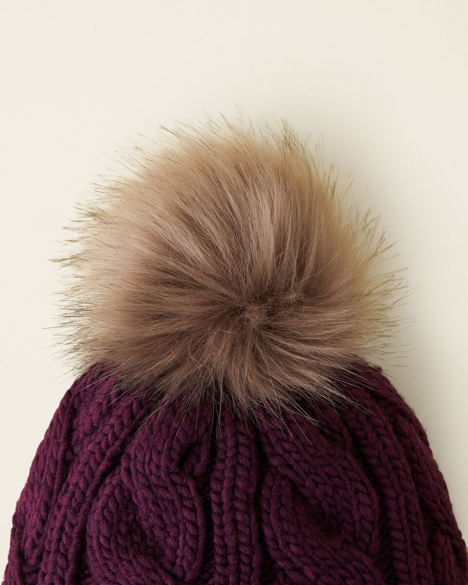 Olivia Cable Toque