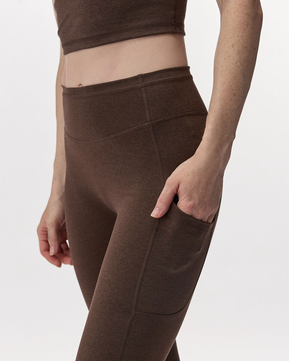 Active Knit Flare Legging