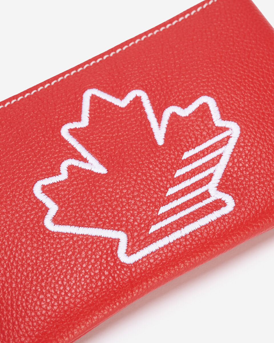 Canada 24 Medium Zip Pouch