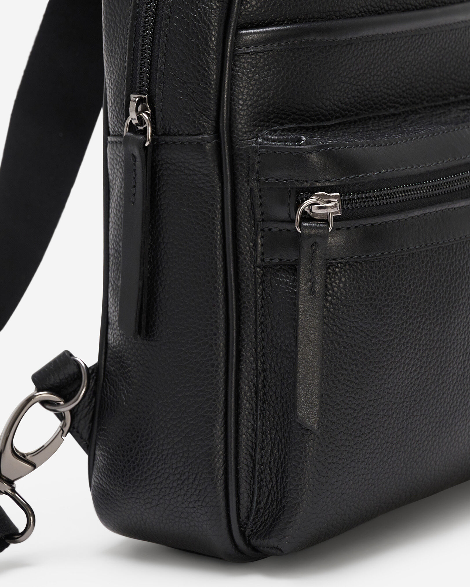 Roots sling best sale bag