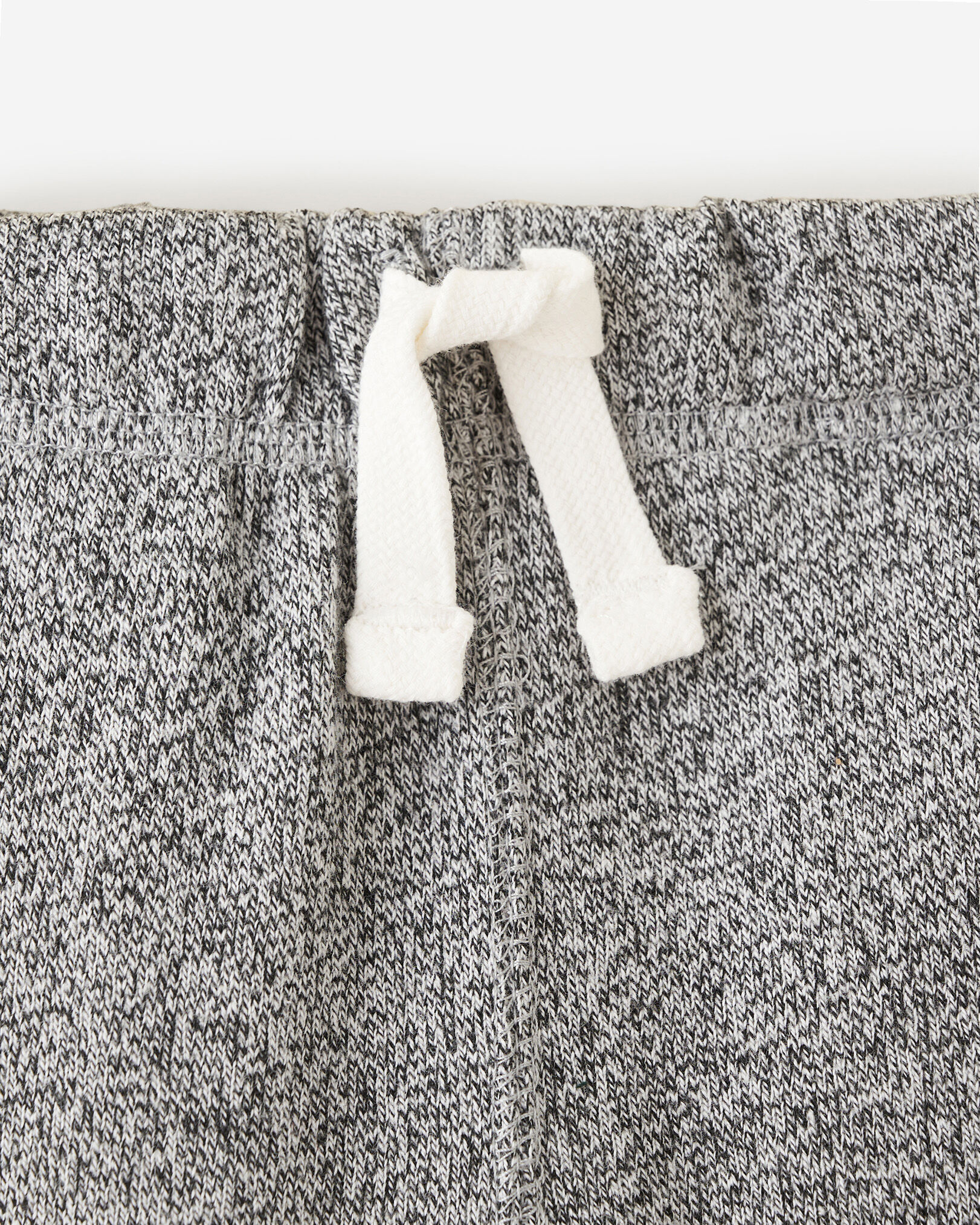 Pantalon ajusté à cheville côtelée en molleton de coton bio pour tout-petits