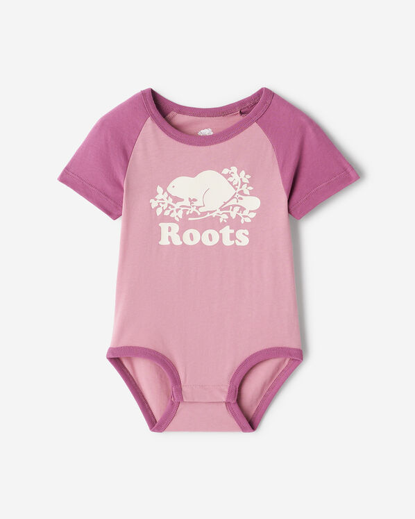 Combinaison style baseball Cooper en coton bio pour bébés