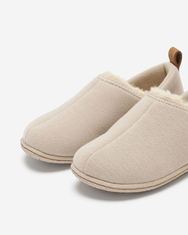 Womens Slip-On Shoe Cloud