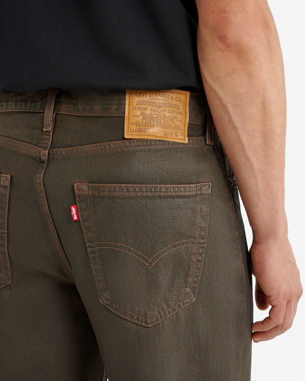 Jean coupe ample jambe droite Levi's 568 pour homme