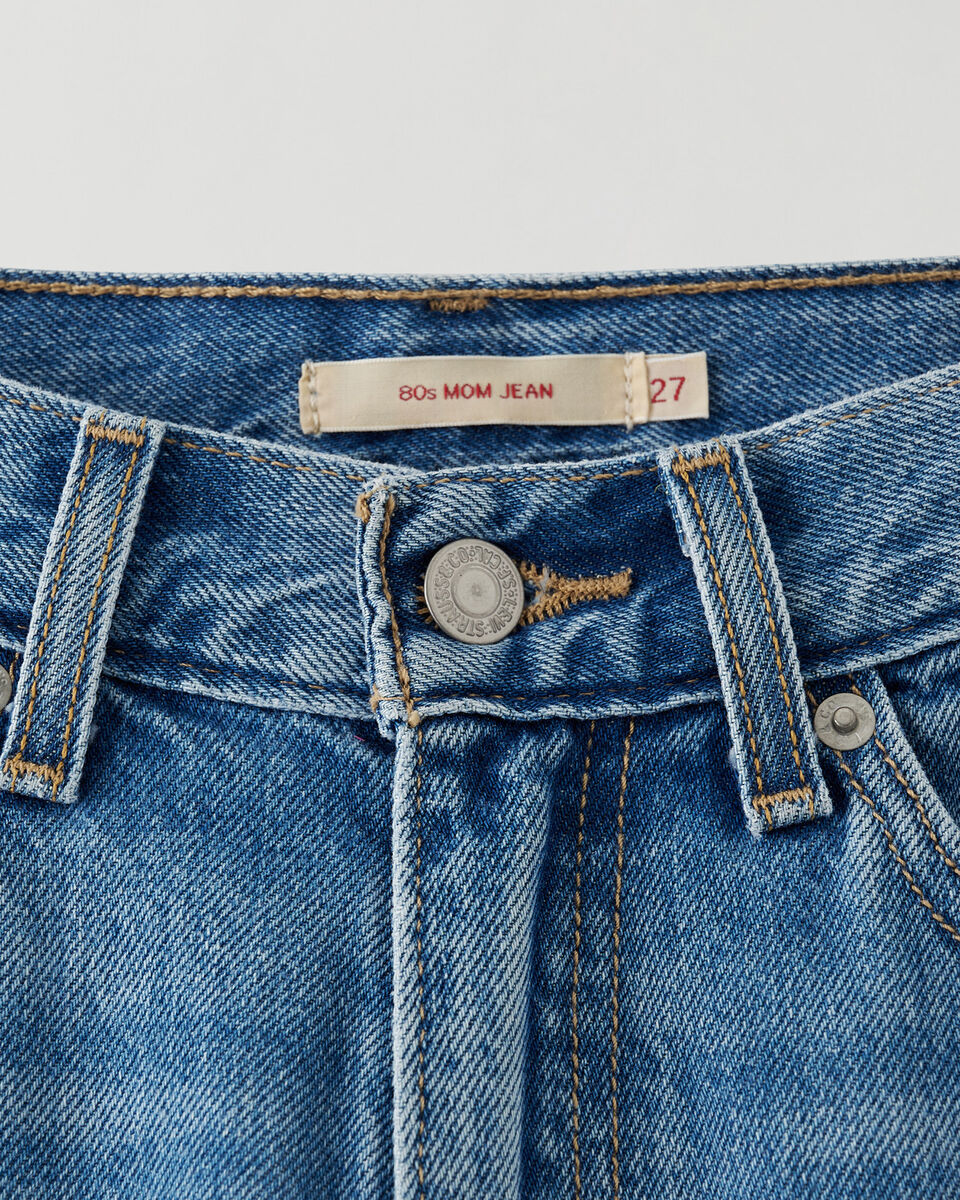 Levi’s 80's Mom Jeans