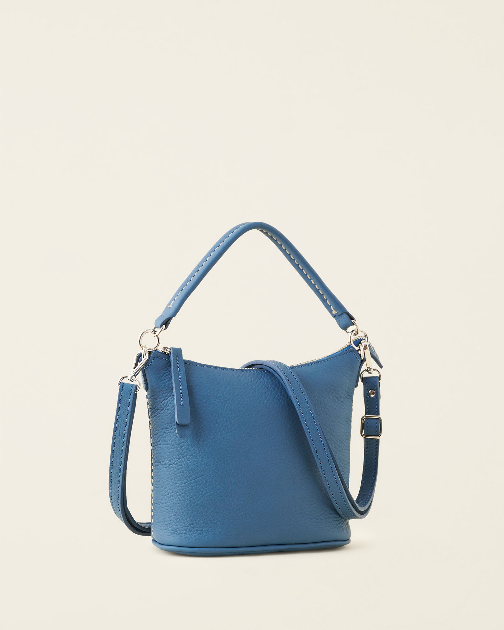 Roots hot sale ella bag