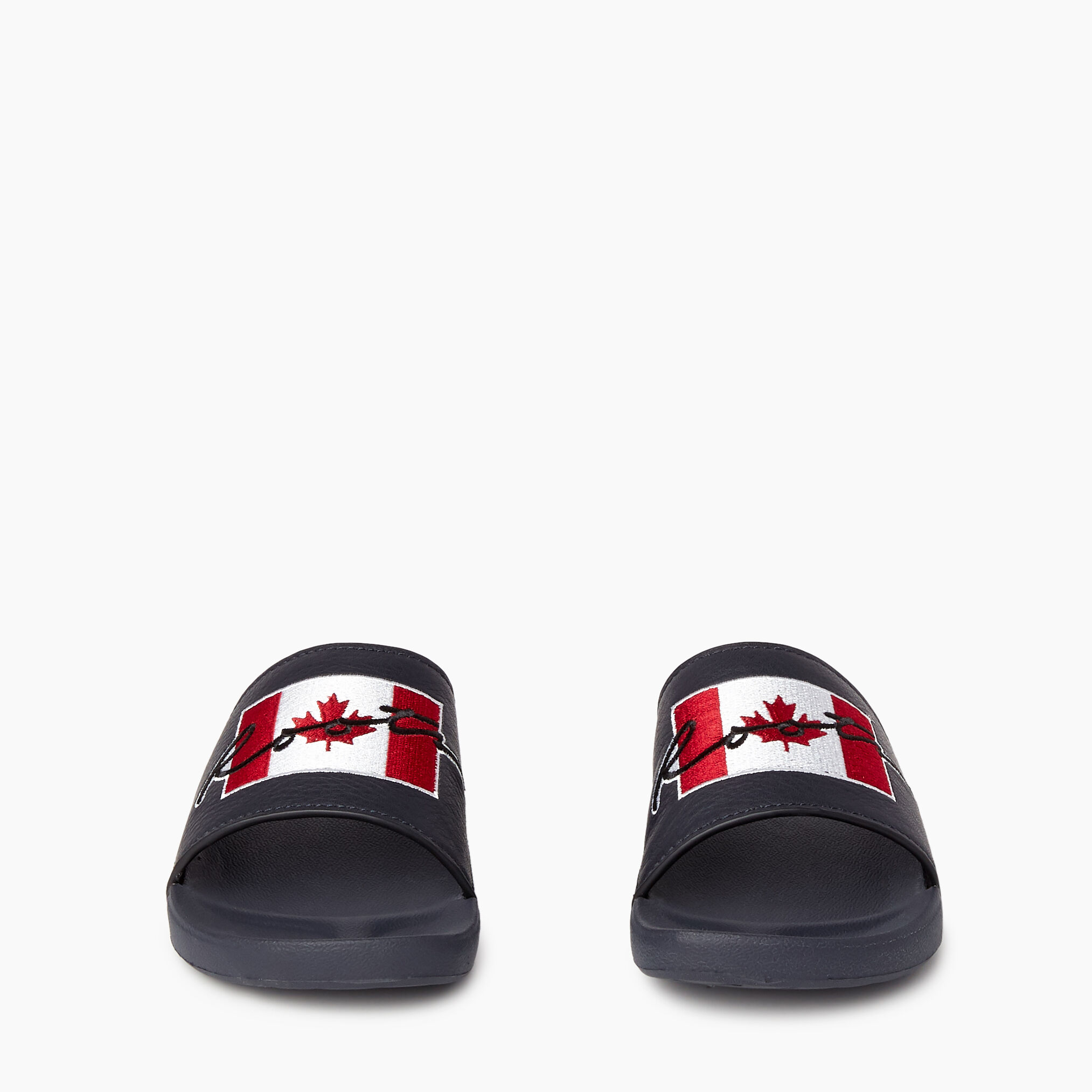 Slide hotsell slippers canada