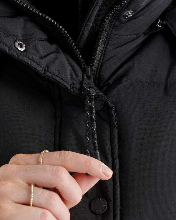 Roots Down Short Puffer