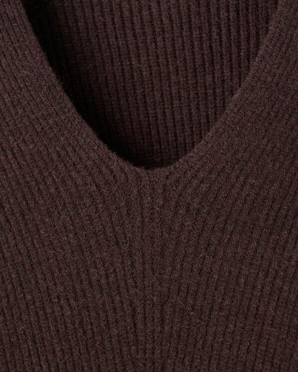 Bowen Rib V-Neck