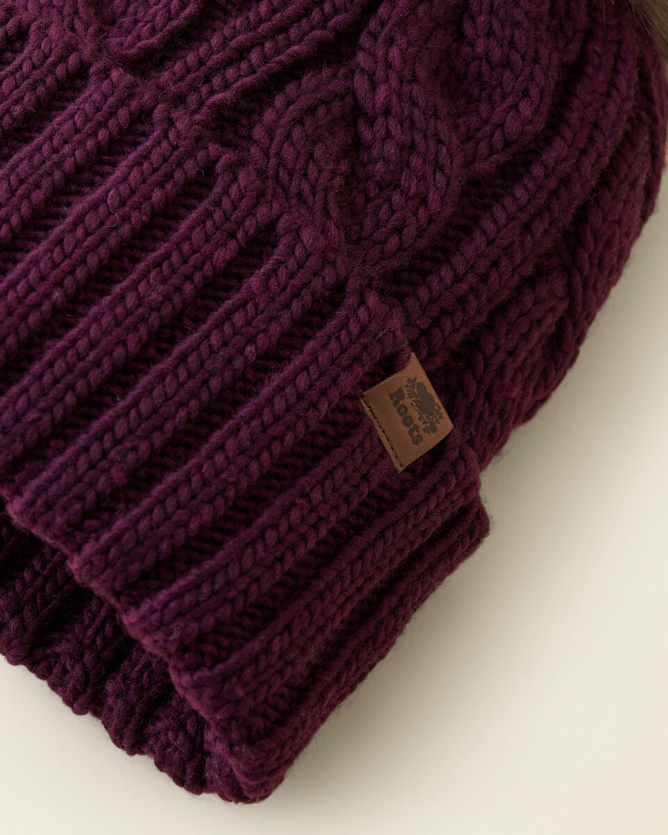 Olivia Cable Toque