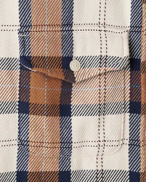 Chemise d&eacute;contract&eacute;e en serg&eacute; Cypress