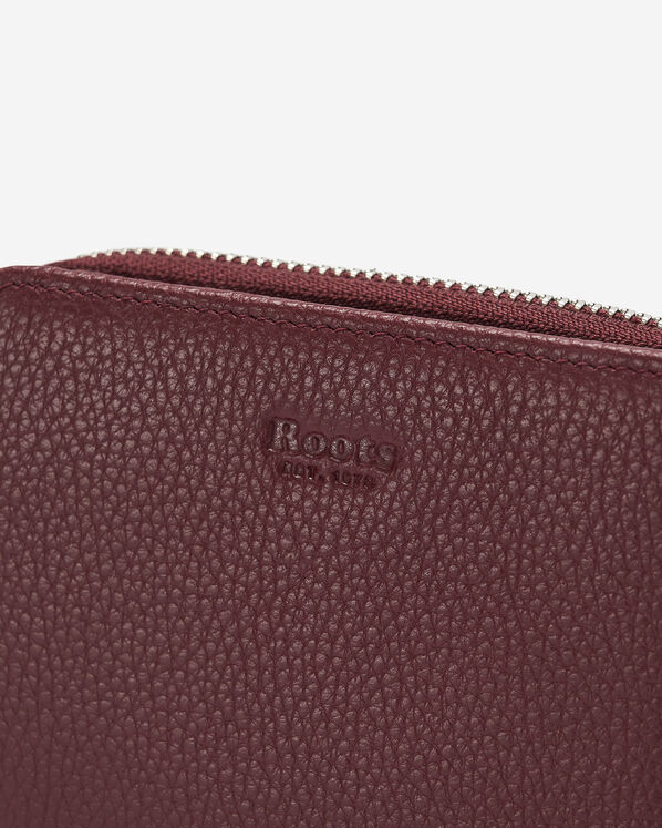Small Zip Around Clutch Cervino Small Zip Around Clutch Cervino